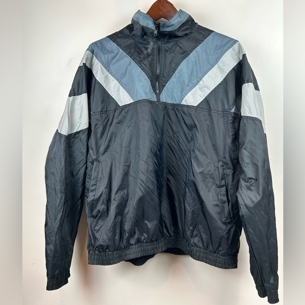 Vintage Pullover Windbreaker Jacket Black Gray Color Block Retro Style